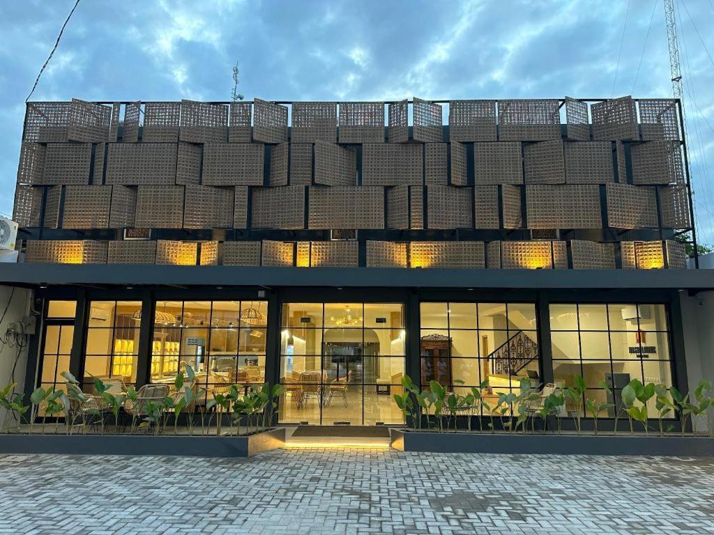 فندق Masri Living By Daphna International يوغياكارتا المظهر الخارجي الصورة